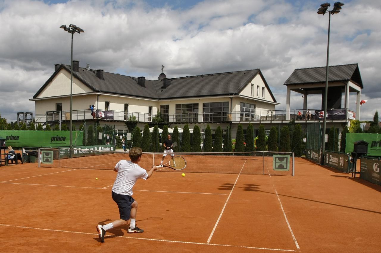 Hotel Restauracja Tenis Kortowo Poznań Extérieur photo